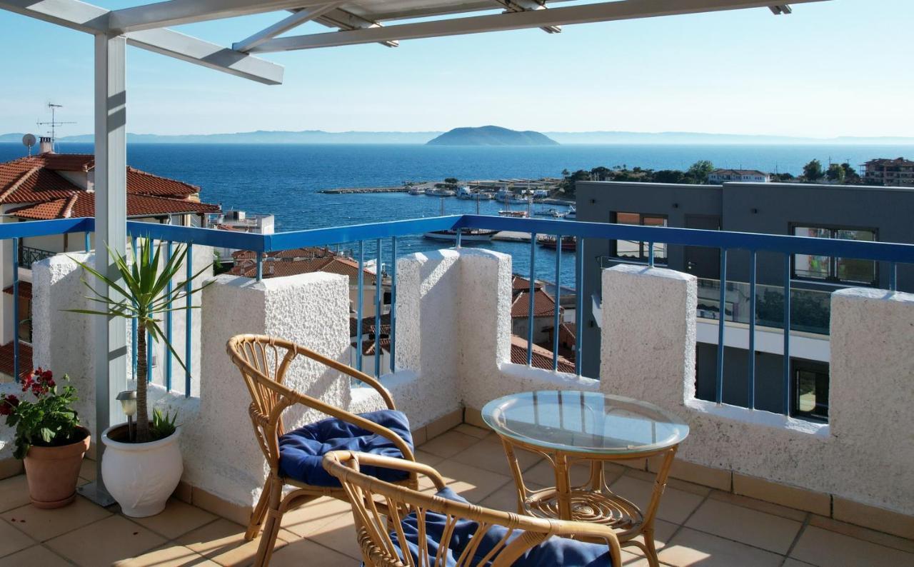 Egeon Apartment Néos Marmarás